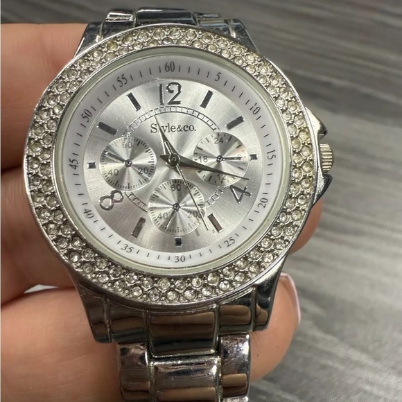 Style & Co Women’s Silver Stainless Steel Crystal Round Quartz Watch SC1169 F210 - Picture 3 of 12